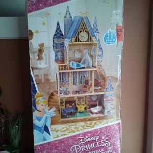 Disney Princess cinderella royal dream dollhouse